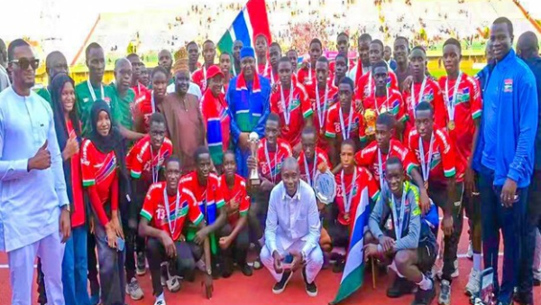 Gambia U-17 team present WAFU A U-17 trophy to Head of State