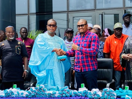 Mayor Talib donates 340 lenses worth D3.3M