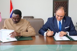 Gambia, AUF ink MOU on Higher Education