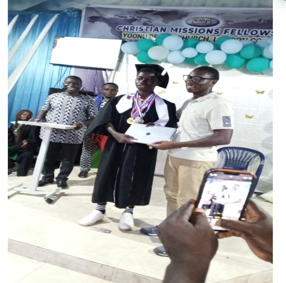 Promoting Excellence: Agape Prep School gives laptops to top graduates