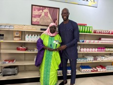 InnovaRx honours senior police officer with ‘lifetime service award’