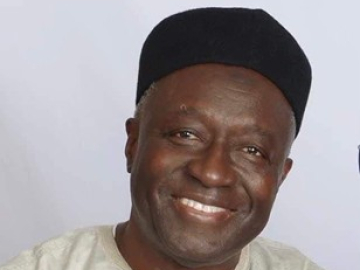 Eulogy: THE LIGHTHOUSE THAT WALKED: A Brief Eulogy For Alhaji Sandigie E. Njie, A Beloved “Kotoh” And “Ndongo Banjul” !!!