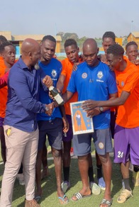 Medina Utd gaffer Alieu Jagne receives Coach of the Month Award