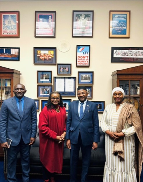 Ambassador Bah meets U.S. Democratic Congresswoman Gwen Moore