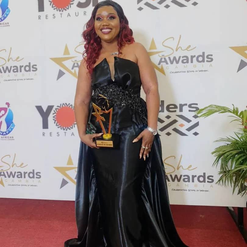 Ida Mendy receives Actress of The Year Award