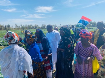 Bakau women gardeners lament challenges as KM Mayor visits site
