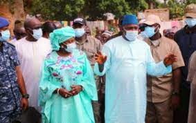 Barrow visits NBR storm victims