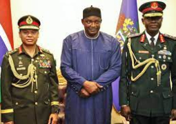 Barrow receives Bangladeshi Army Chief