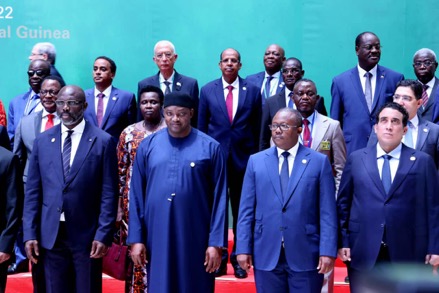 Barrow supports ECOWAS stance against unconstitutional change of gov’t in Africa