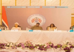 Barrows calls on journalists