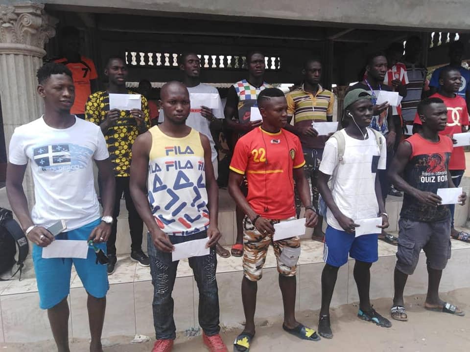Bombada FC gives cash to players, officials from FIFA COVID-19 fund