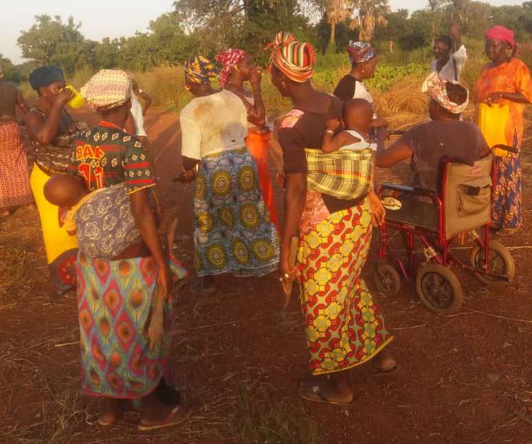 Bush Town mother’s club embarks on cleaning exercise