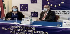 Chief Observer Neuser presents EU EOM Gambia final report
