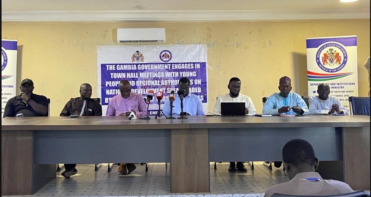 Concern mounts over infrastructure, jobs as Sports Minister tours regions