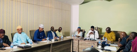 Defence Committee meets relevant stakeholders to address road accidents