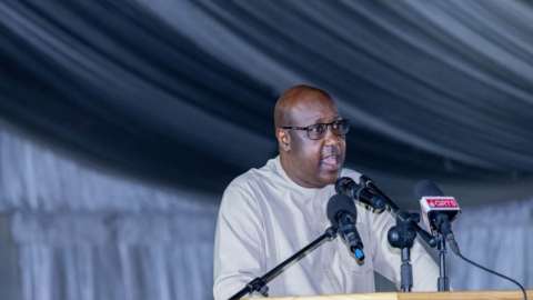 Agric Minister claims Barrow cuts fertiliser to D1,100, distributed thousands for free