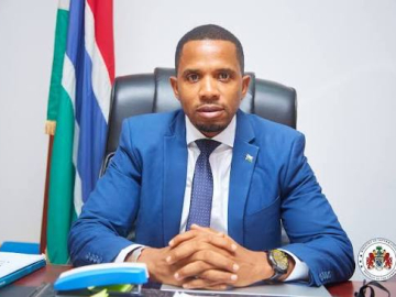 Dr Ceesay says opposition parties have no common ideology beyond removing Barrow