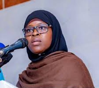 Foreign currency school fees spark debate in Parliament