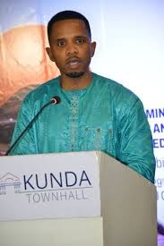Info minister tells GALA grievances shouldn’t be addressed in streets