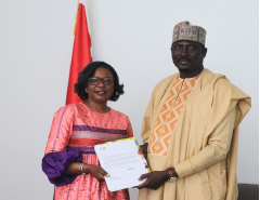 UNFPA Rep. presents credentials to Foreign Affairs minister