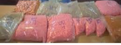 L’Agence de Lutte Contre la Drogue de la Gambie (DLEAG) réalise la plus grosse saisie d'ecstasy de son histoire à l'aéroport, d'une valeur de 51 millions de dollars