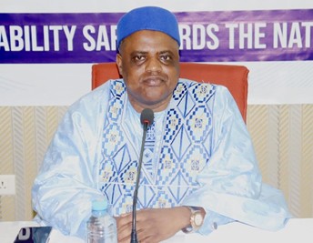 Ex-cabinet secretary harps on accountability gap in decision making