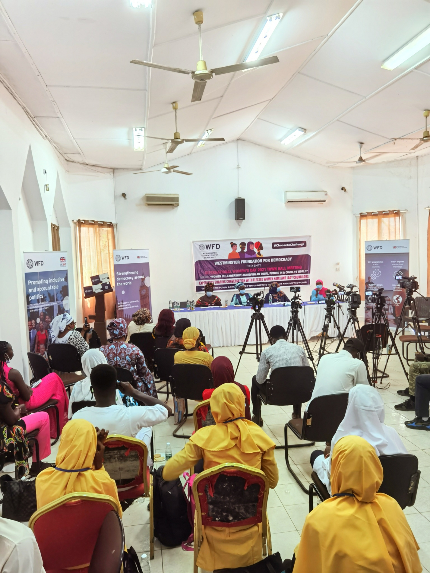 Elected women politicians decry little solidarity from society