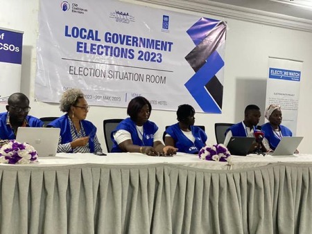 Observers say election was peaceful