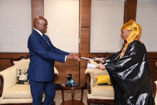 FJC presents credentials to Botswana