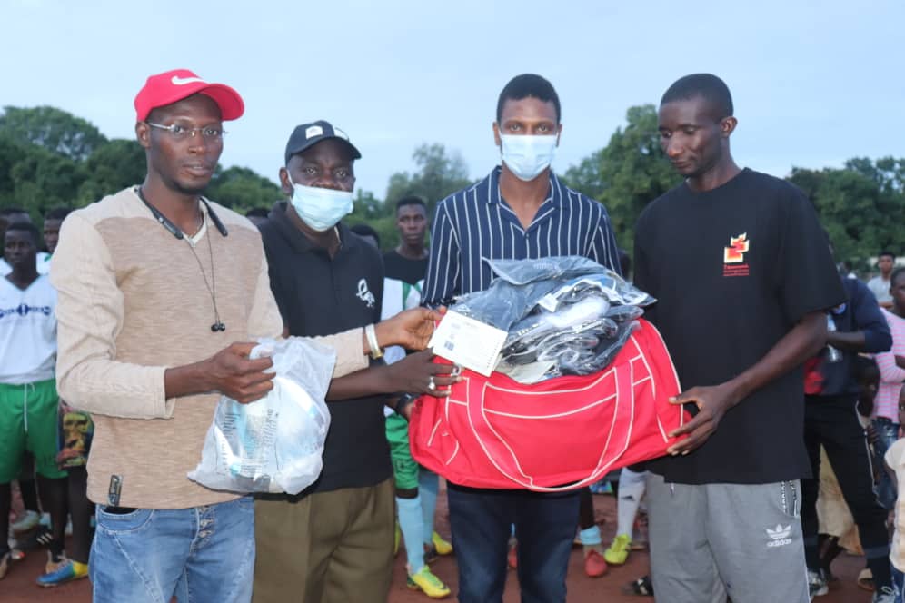 Tijan Jaiteh donates football items worth D100K to Jarra Jenoi, LRR Football team