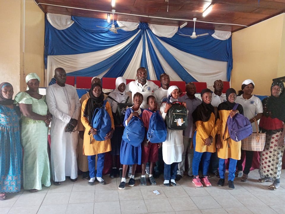 Forever Friends Association donates school items to students
