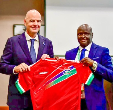 GFF prexy Kemo Cesay meets FIFA president Gianni Infantino