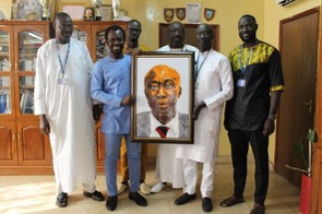 GPA boss receives portrait of himself by Ghanaian tech firm