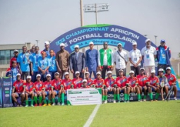 Gambia girls win gold medal 