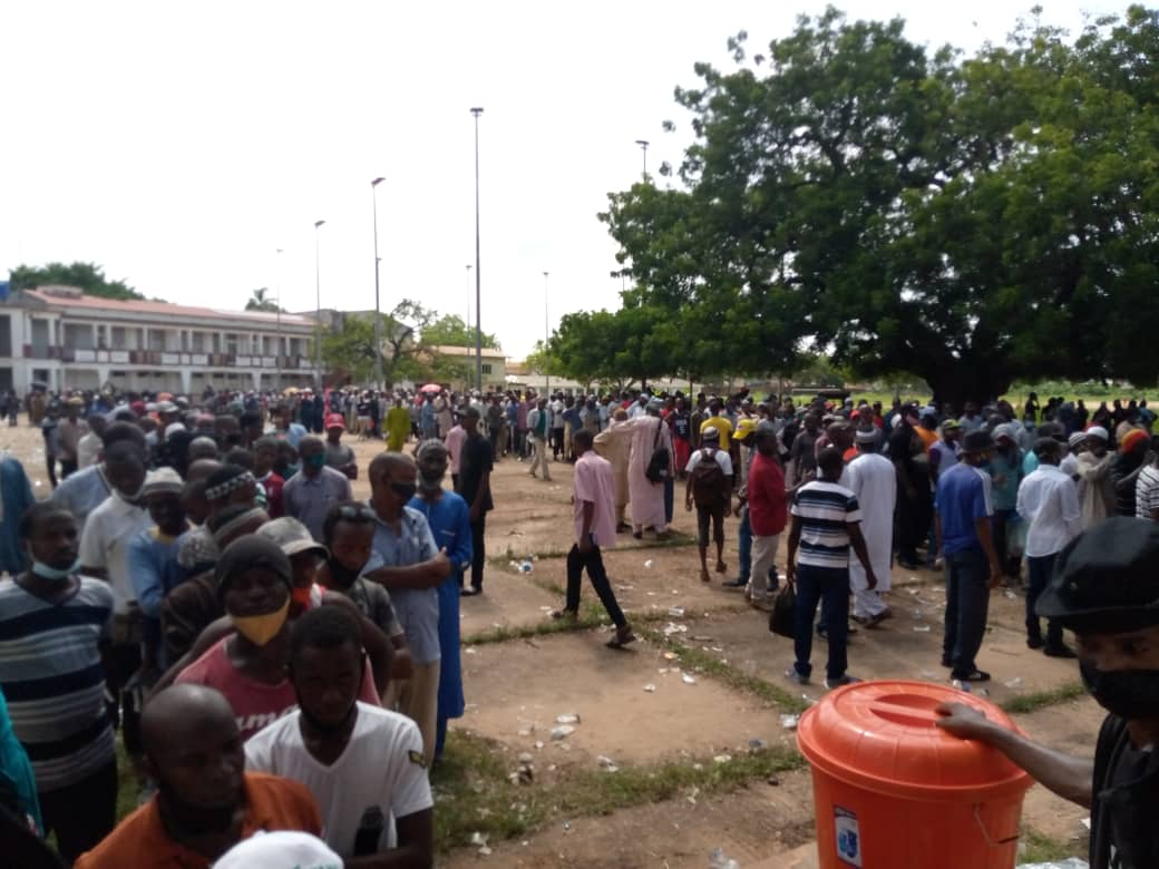 Guineans in Gambia vote in presidential elections