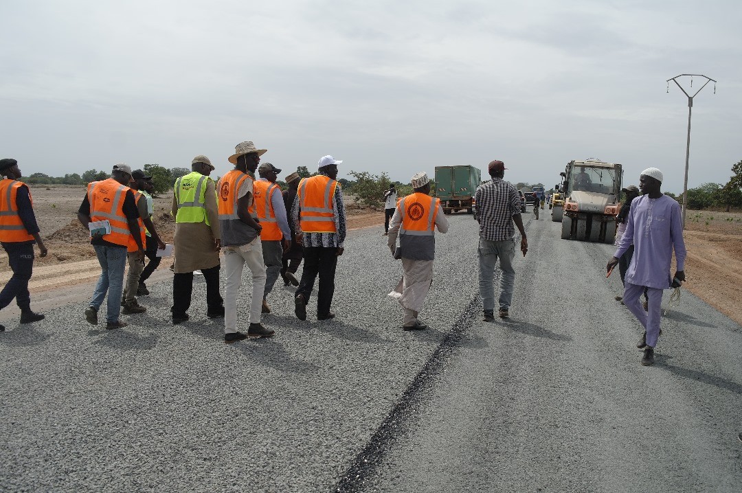 Works Minister talks about recent transformation on ‘Hakalang loop’