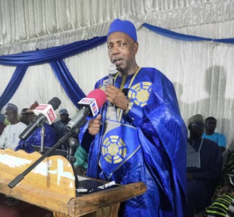 ‘Our diplomats cannot remain in suits and ties alone’
