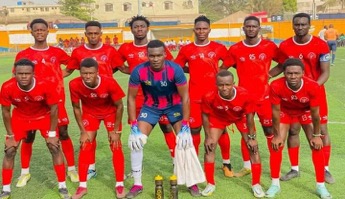 Hawks clinch 2nd Division title, regain promotion to 1st Tier