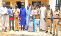 Pipeline Mosque donates over D0.5M worth of food items to prisons