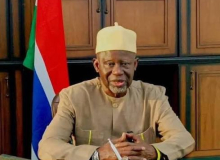 UDP leader calls for calm as border talks continue