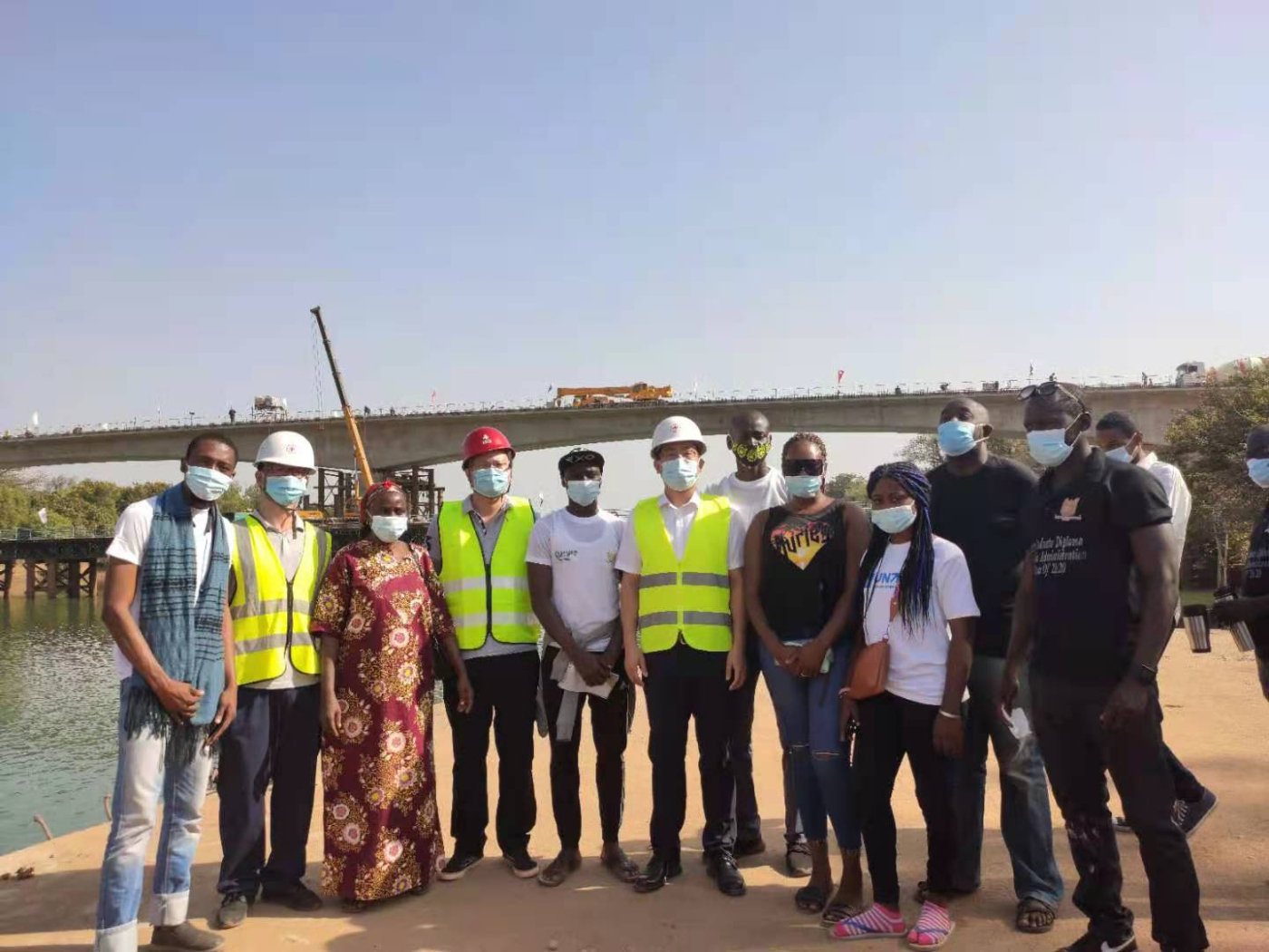 MDI students embark on field trip to Basse bridge