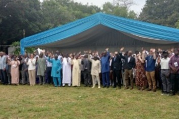 MRC Gambia opens doors to communities, inspires future scientists