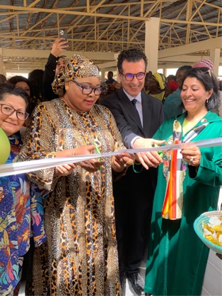 Mayor Lowe inaugurates new vegetable & fish facility for women