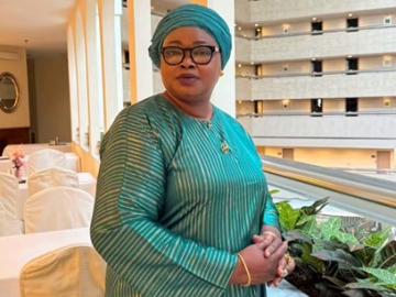 Mayor Lowe urges Gambian women to reject tribal politics