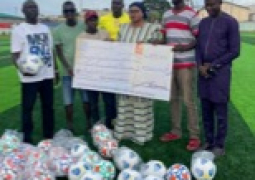Mayoress sponsors Banjul nawettan