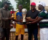 Mbollet Ba Utd lift Noran Trophy