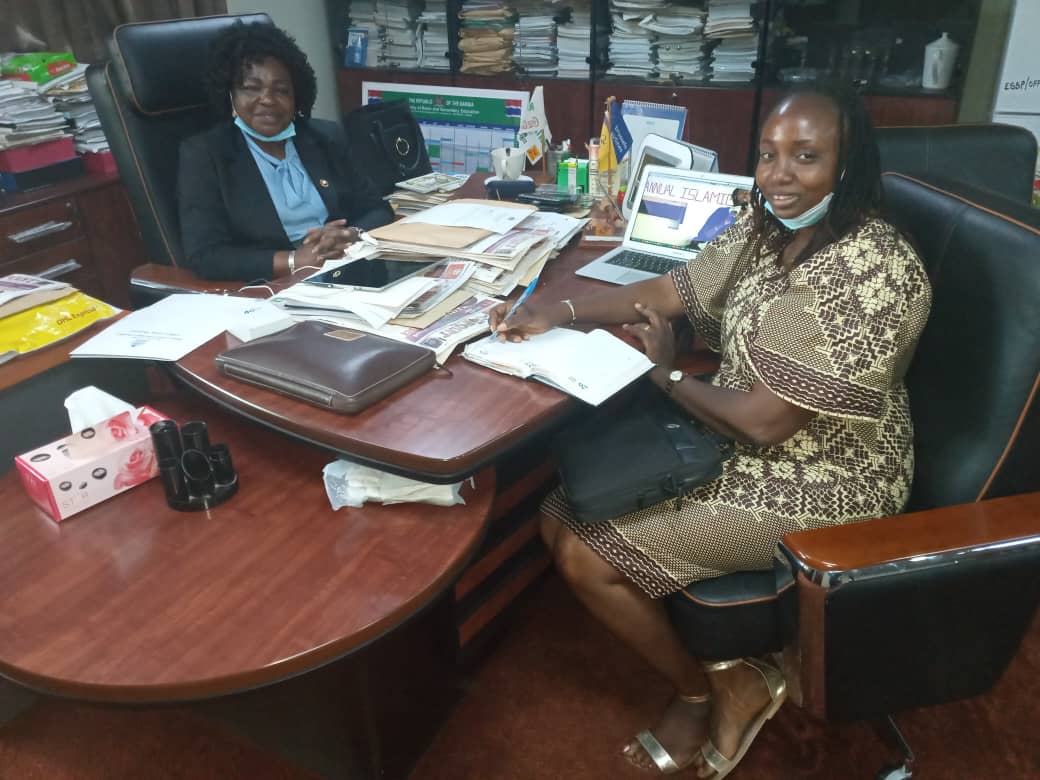 Education Minister briefed on Comprehensive Health Education research findings