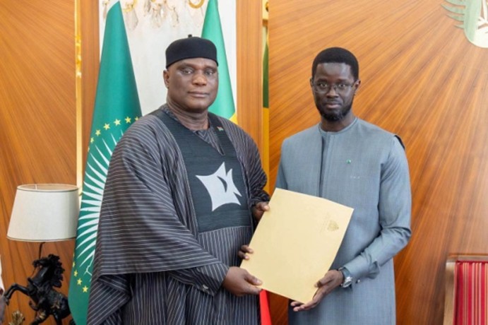 Foreign Minister Njie meets Senegalese President, raises Bulock border incident