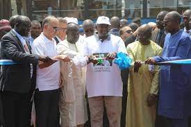 Barrow applauds late VP for new buses