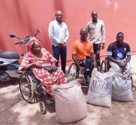 PPP leader donates food items to GNCP